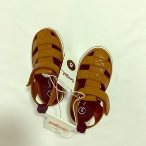 Toddler boys brown sandals